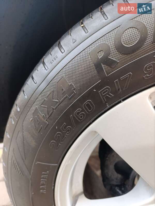 Внедорожник / Кроссовер Dacia Duster 2010 в Киверцах