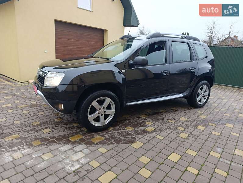 Внедорожник / Кроссовер Dacia Duster 2010 в Киверцах
