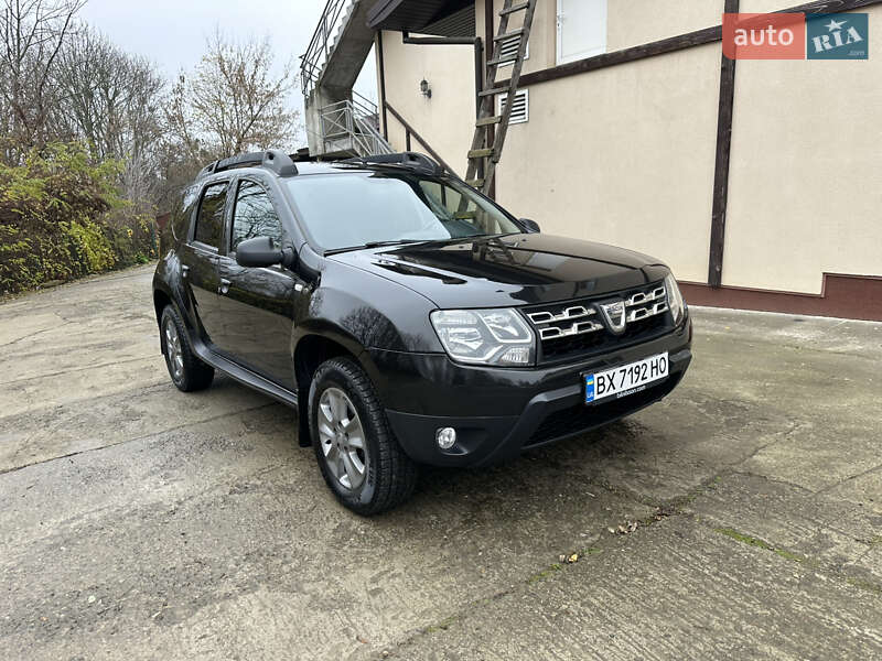 Внедорожник / Кроссовер Dacia Duster 2017 в Черновцах
