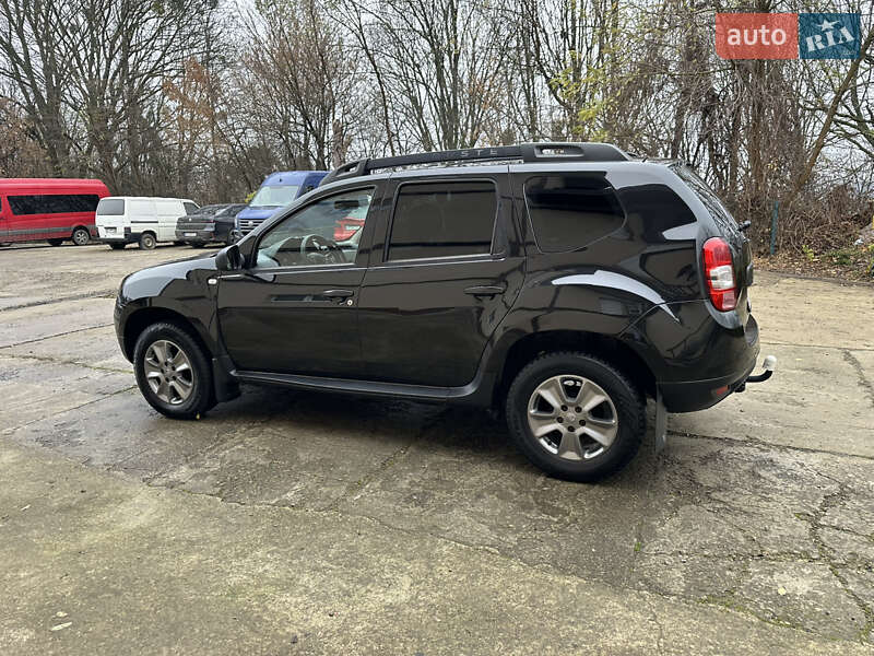 Внедорожник / Кроссовер Dacia Duster 2017 в Черновцах