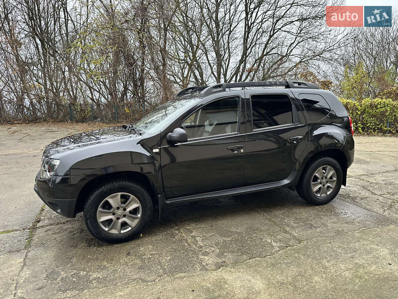 Внедорожник / Кроссовер Dacia Duster 2017 в Черновцах