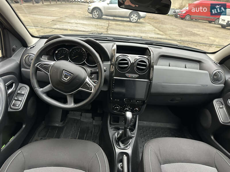 Внедорожник / Кроссовер Dacia Duster 2017 в Черновцах