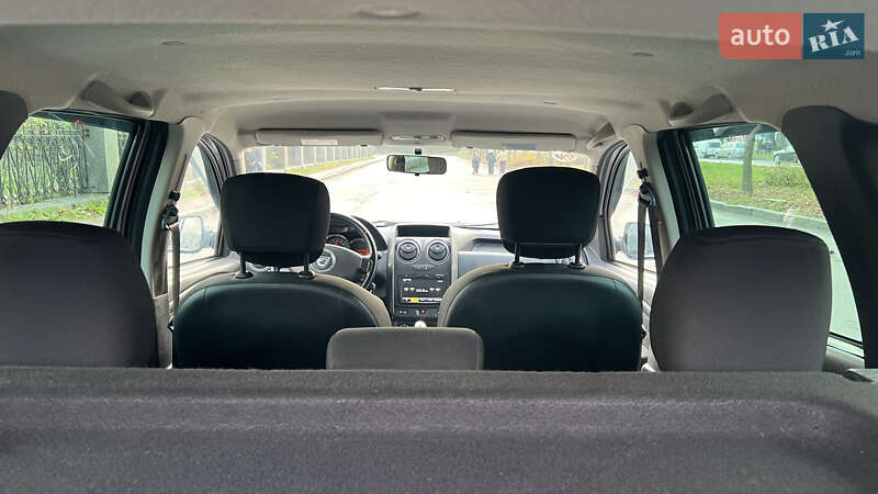 Позашляховик / Кросовер Dacia Duster 2015 в Умані