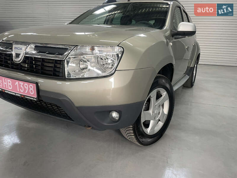 Внедорожник / Кроссовер Dacia Duster 2011 в Стрые