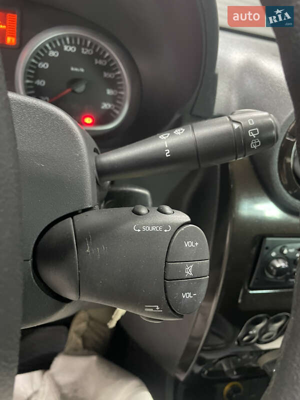 Внедорожник / Кроссовер Dacia Duster 2011 в Стрые