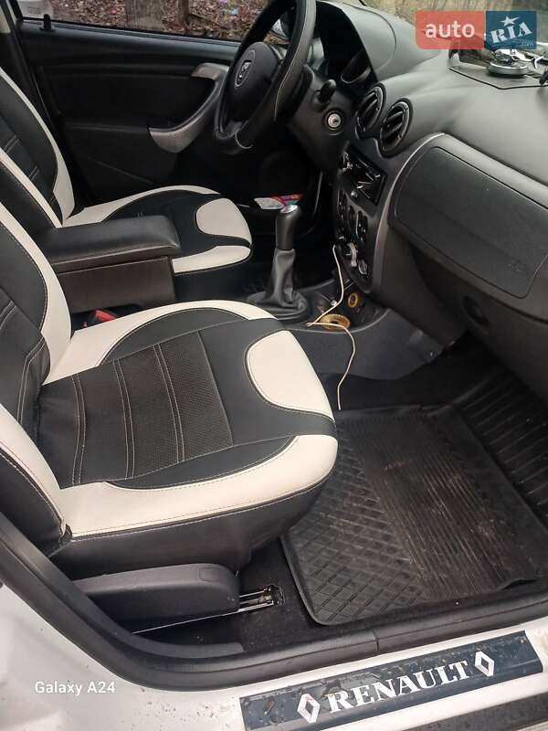 Внедорожник / Кроссовер Dacia Duster 2010 в Прилуках