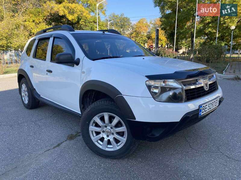 Позашляховик / Кросовер Dacia Duster 2011 в Миколаєві