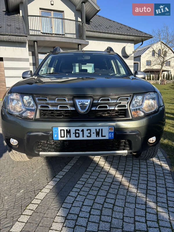 Позашляховик / Кросовер Dacia Duster 2015 в Тернополі