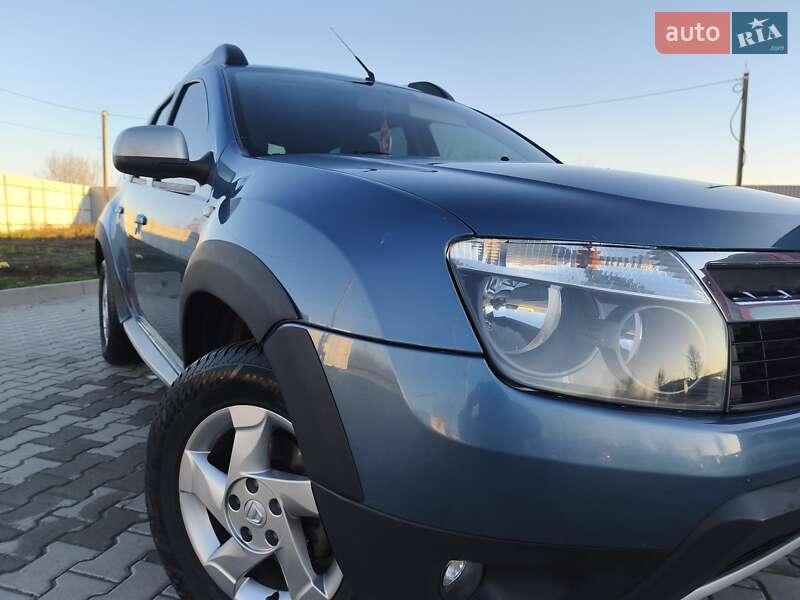 Внедорожник / Кроссовер Dacia Duster 2011 в Лубнах