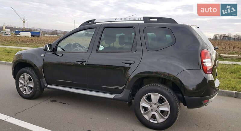 Позашляховик / Кросовер Dacia Duster 2016 в Звенигородці