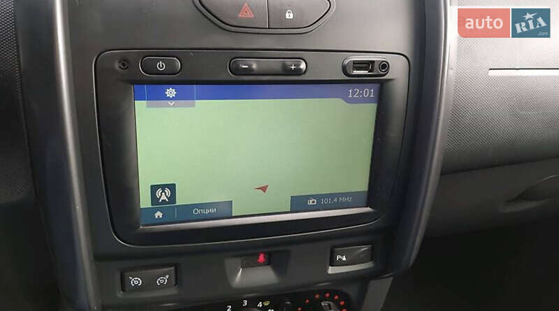 Позашляховик / Кросовер Dacia Duster 2016 в Звенигородці