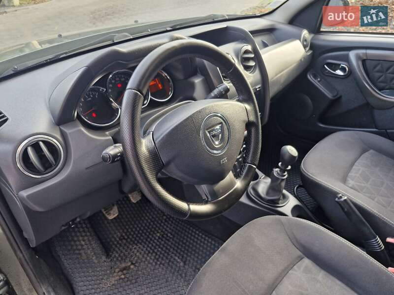 Внедорожник / Кроссовер Dacia Duster 2014 в Хмельницком