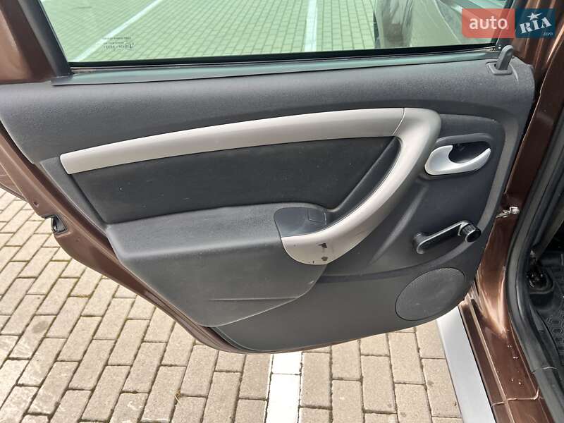 Позашляховик / Кросовер Dacia Duster 2013 в Нововолинську фото 57 Позашляховик / Кросовер Dacia Duster 2013 в Нововолинську