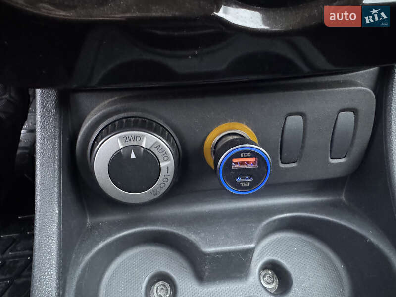 Позашляховик / Кросовер Dacia Duster 2011 в Львові