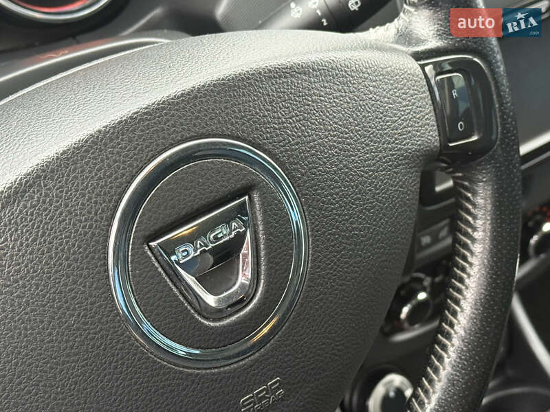 Внедорожник / Кроссовер Dacia Duster 2015 в Ровно