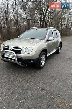 Позашляховик / Кросовер Dacia Duster 2010 в Гребінці