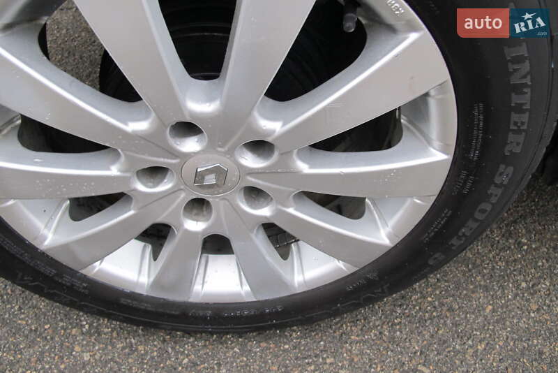 Внедорожник / Кроссовер Dacia Duster 2014 в Киеве