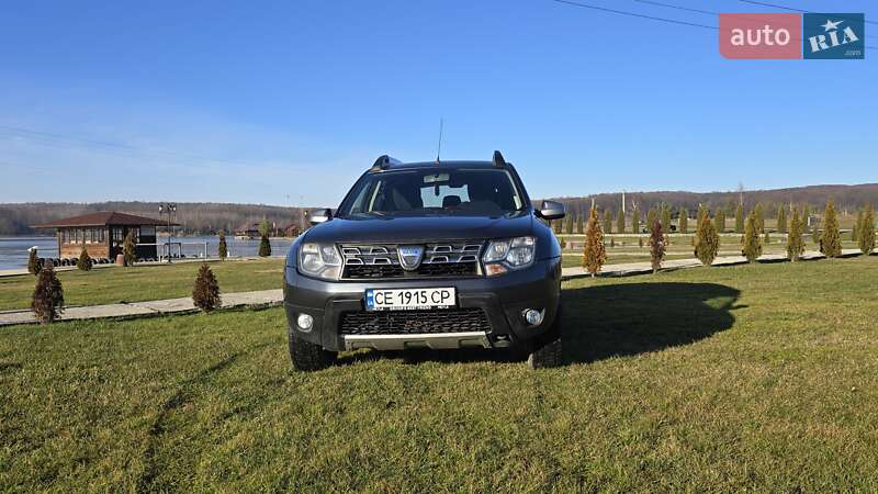 Позашляховик / Кросовер Dacia Duster 2016 в Чернівцях