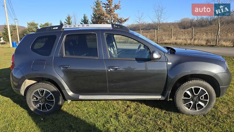 Позашляховик / Кросовер Dacia Duster 2016 в Чернівцях