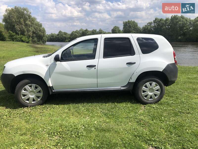 Внедорожник / Кроссовер Dacia Duster 2014 в Новгород-Северском фото 2 Внедорожник / Кроссовер Dacia Duster 2014 в Новгород-Северском