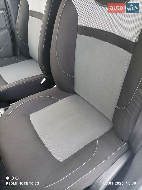 Позашляховик / Кросовер Dacia Duster 2016 в Дубні