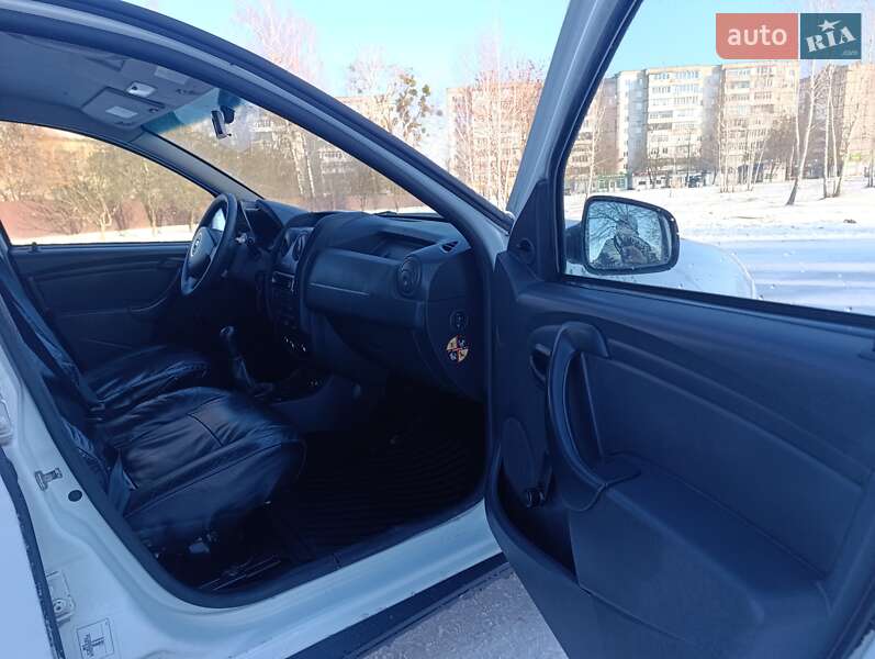 Позашляховик / Кросовер Dacia Duster 2016 в Звягелі фото 14 Позашляховик / Кросовер Dacia Duster 2016 в Звягелі