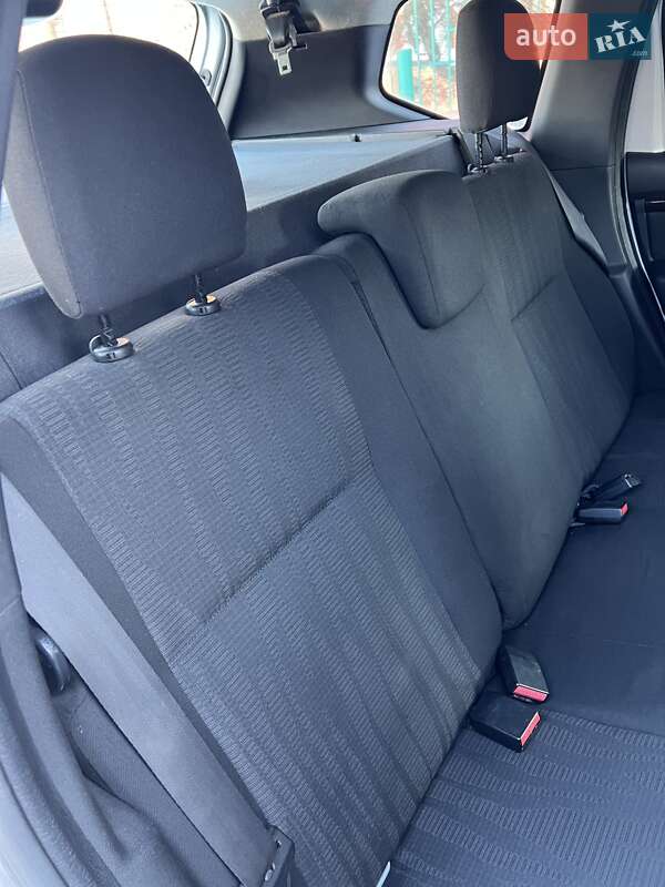 Внедорожник / Кроссовер Dacia Duster 2011 в Нежине фото 32 Внедорожник / Кроссовер Dacia Duster 2011 в Нежине