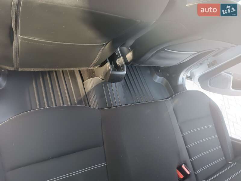 Внедорожник / Кроссовер Dacia Duster 2019 в Днепре фото 80 Внедорожник / Кроссовер Dacia Duster 2019 в Днепре