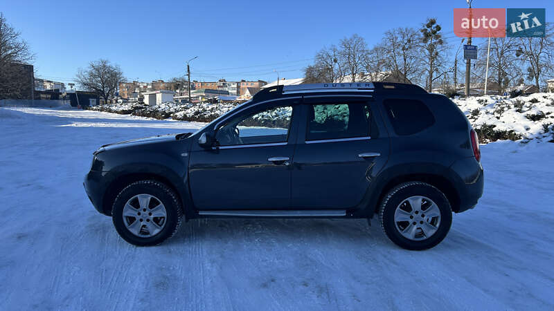 Позашляховик / Кросовер Dacia Duster 2016 в Умані
