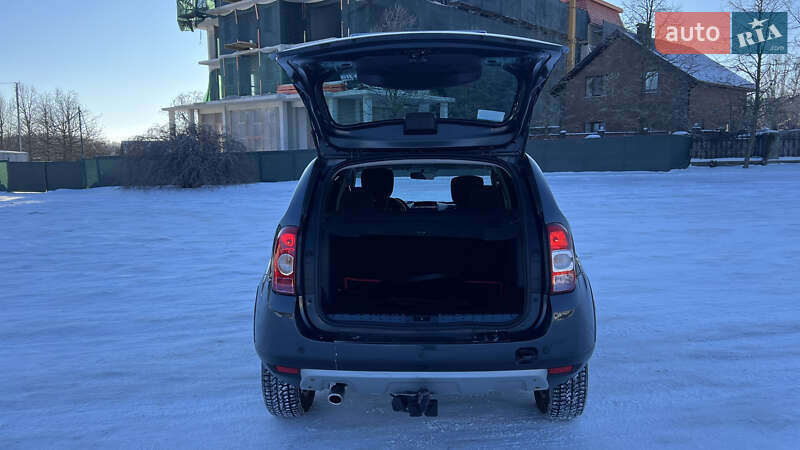 Позашляховик / Кросовер Dacia Duster 2016 в Умані