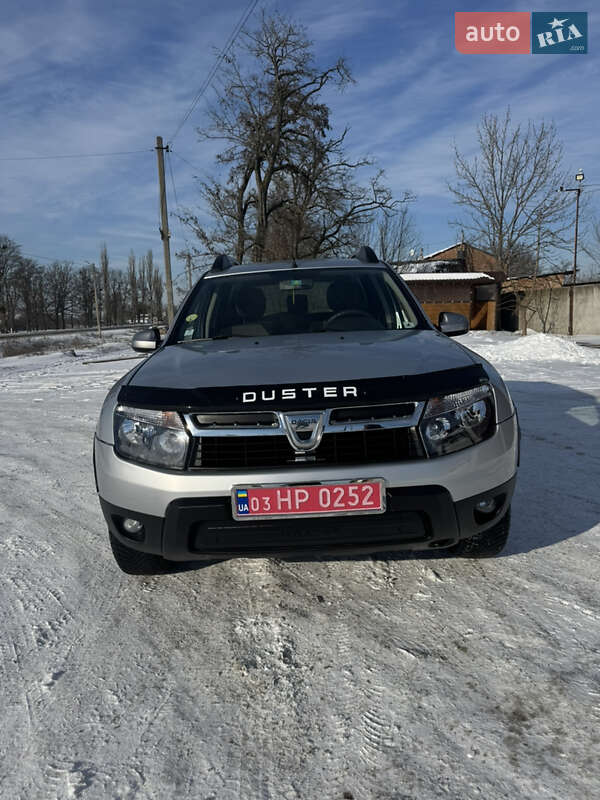 Позашляховик / Кросовер Dacia Duster 2013 в Новоархангельську