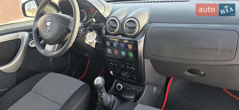 Позашляховик / Кросовер Dacia Duster 2013 в Новоархангельську