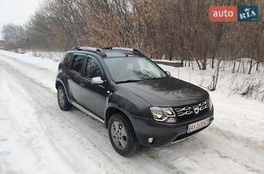 Позашляховик / Кросовер Dacia Duster 2015 в Харкові