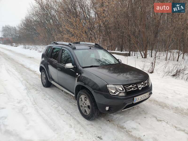 Позашляховик / Кросовер Dacia Duster 2015 в Харкові фото Позашляховик / Кросовер Dacia Duster 2015 в Харкові