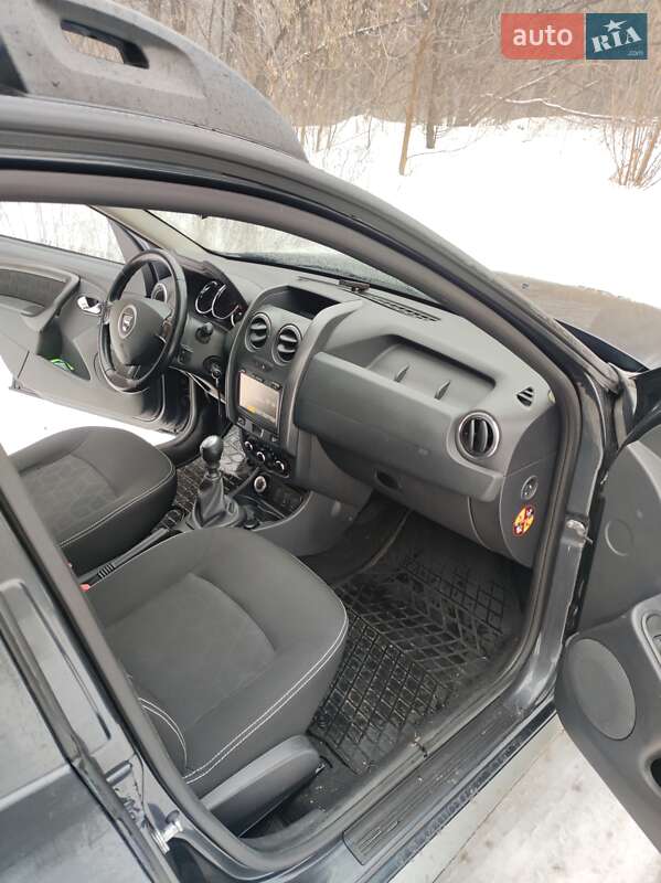 Позашляховик / Кросовер Dacia Duster 2015 в Харкові фото 7 Позашляховик / Кросовер Dacia Duster 2015 в Харкові