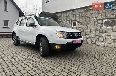 Позашляховик / Кросовер Dacia Duster 2014 в Луцьку