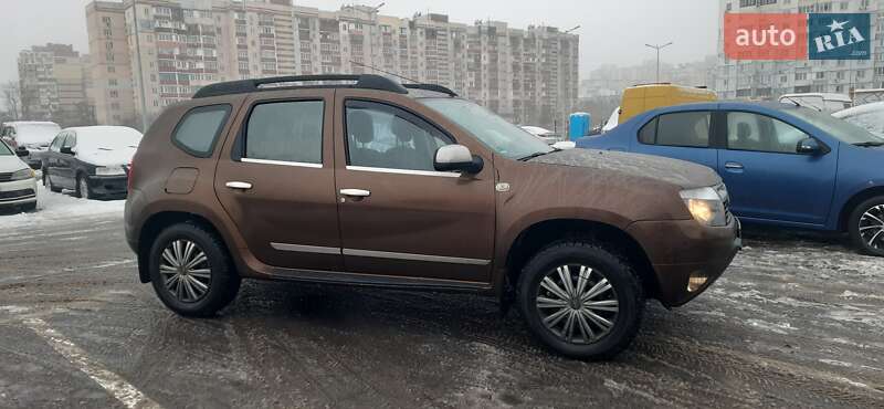 2010 Dacia Duster, VIN UU1HSDAW543260579:plate — фото 1 (autoria)