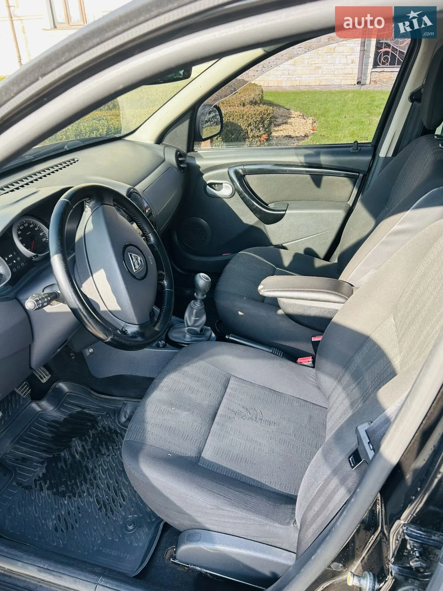 2010 Dacia Duster - мініатюра 15