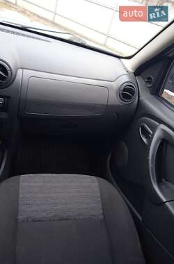 Внедорожник / Кроссовер Dacia Duster 2011 в Калуше