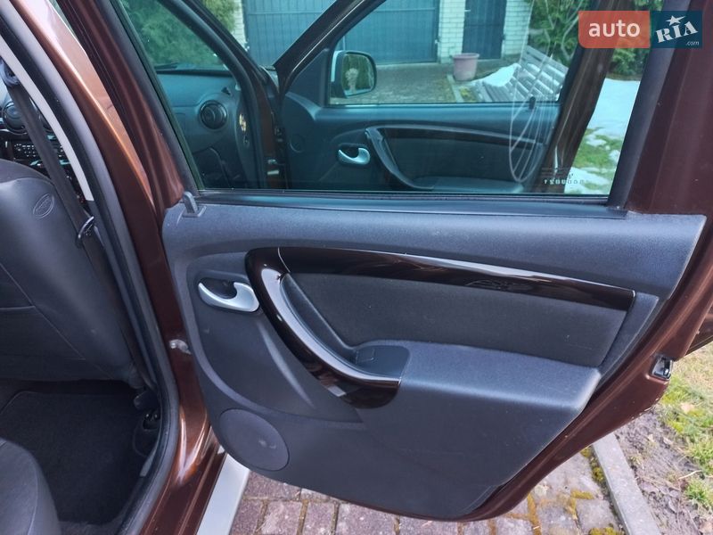 Внедорожник / Кроссовер Dacia Duster 2011 в Дубно фото 23 Внедорожник / Кроссовер Dacia Duster 2011 в Дубно