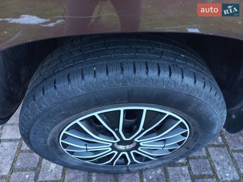 Внедорожник / Кроссовер Dacia Duster 2011 в Дубно фото 35 Внедорожник / Кроссовер Dacia Duster 2011 в Дубно