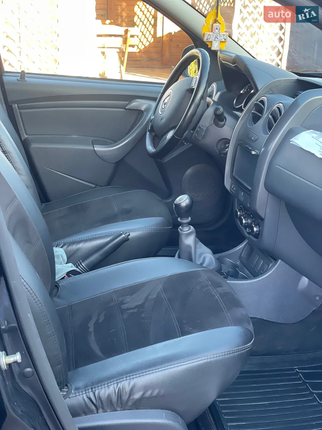 2015 Dacia Duster - мініатюра 8