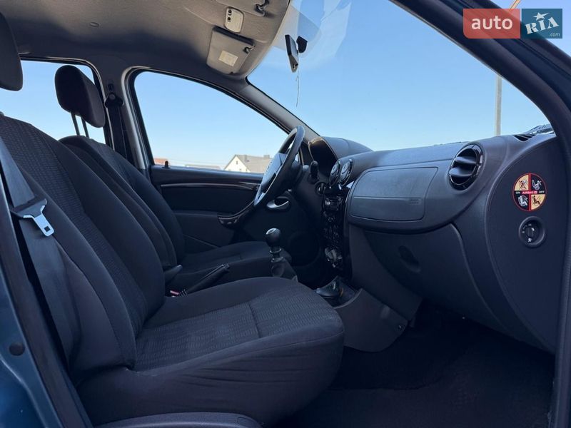 Внедорожник / Кроссовер Dacia Duster 2010 в Луцке