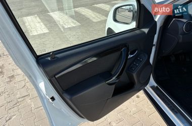 Позашляховик / Кросовер Dacia Duster 2015 в Києві