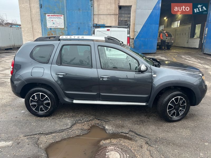 Внедорожник / Кроссовер Dacia Duster 2016 в Запорожье