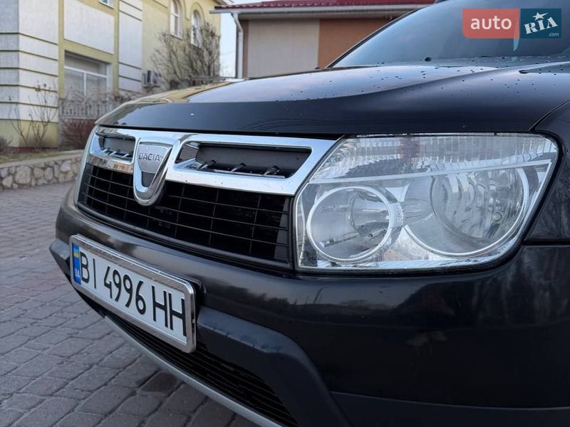 Позашляховик / Кросовер Dacia Duster 2010 в Гадячі