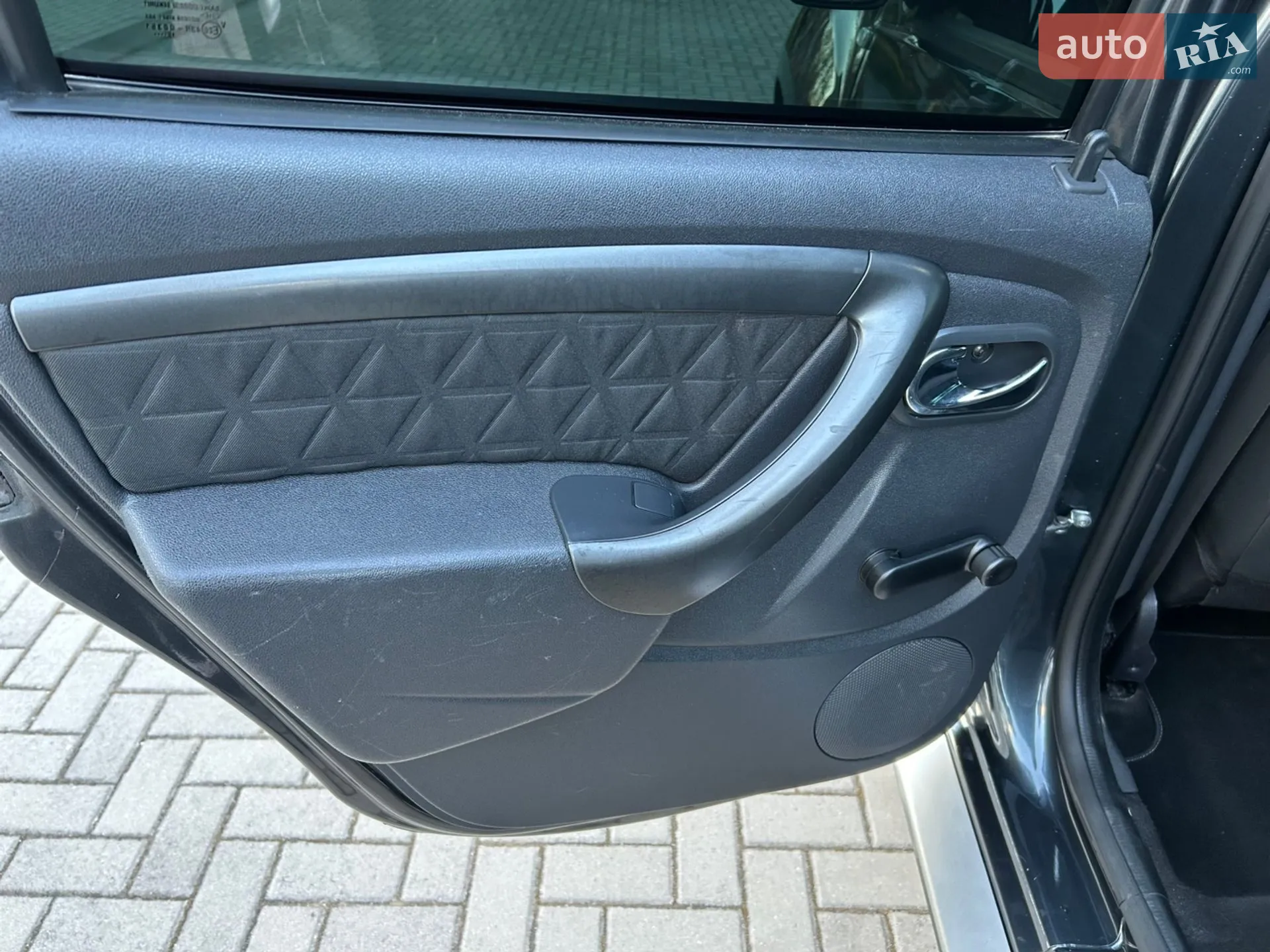 2014 Dacia Duster - мініатюра 48