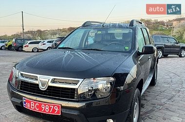 Внедорожник / Кроссовер Dacia Duster 2012 в Великой Багачке
