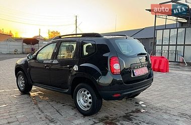 Внедорожник / Кроссовер Dacia Duster 2012 в Великой Багачке