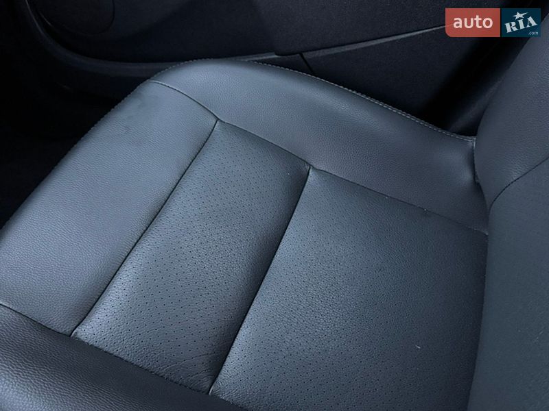 Внедорожник / Кроссовер Dacia Duster 2012 в Великой Багачке